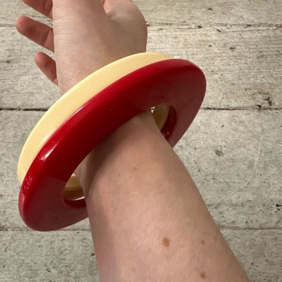 Bundle Of 2 1960d Mod Plastic Untested Possible Bakelite Bracelets - Picture 7 of 7